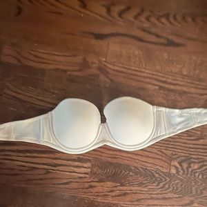 Wacoal Strapless Bra 34D Beige / Nude